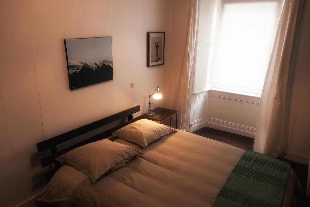Les Chambres De Lourmel Понтіві Екстер'єр фото